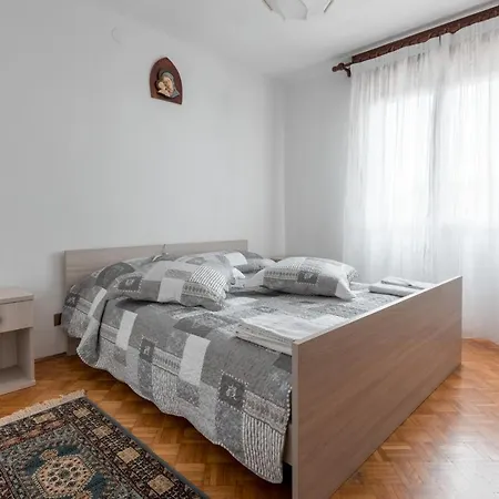 Dimora Augusto & Valentina 度假居 *